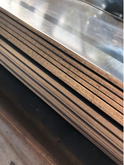 Дюралевый лист