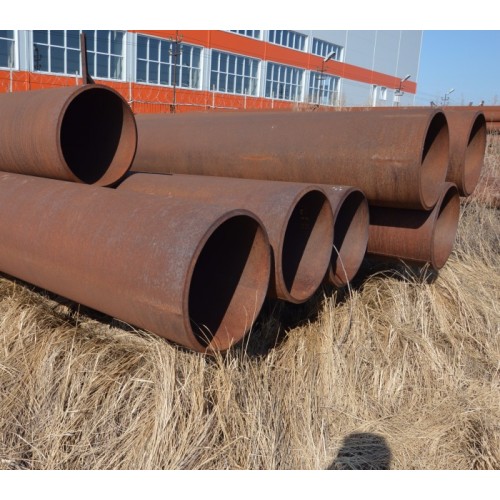 Труба стальная б/у г/к 133х5 лежак